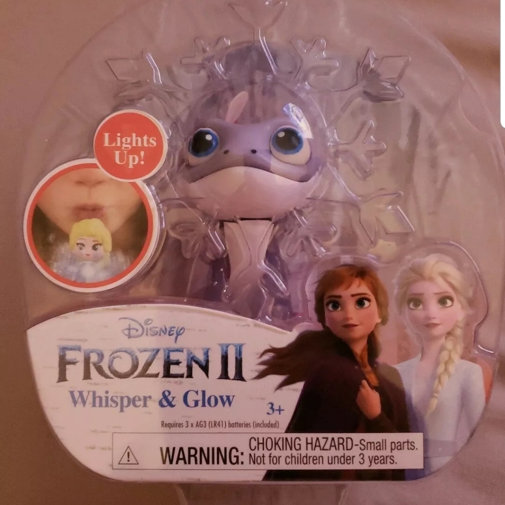 Disney Frozen 2 Bruni Salamander Light Up! NEW